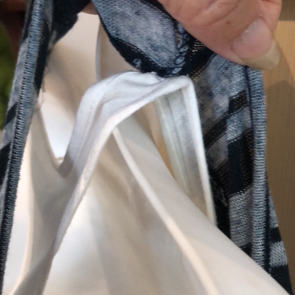 Forever 21 2 in 1 Attached Racerback White Tank Top & Navy Blue Coverup Size Med - Picture 7 of 10